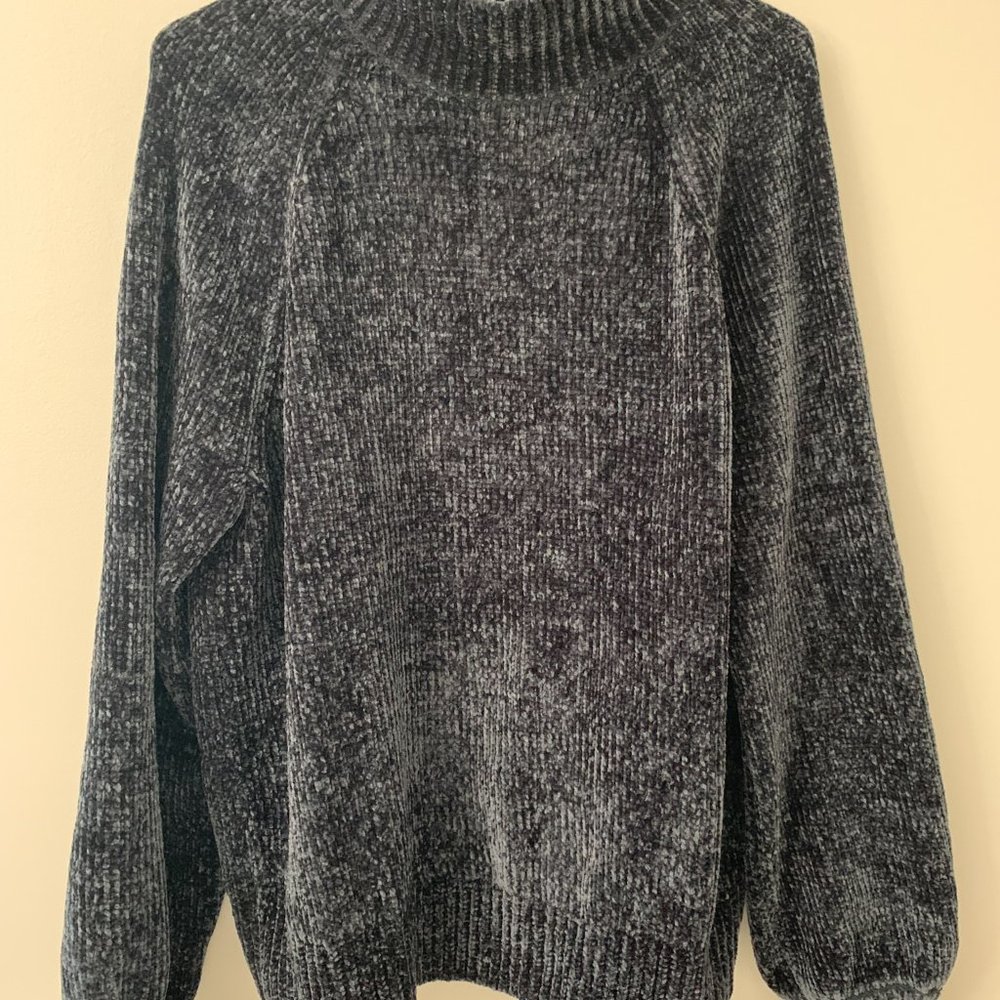 NWT Sz L Loft Grey Chenille Sweater